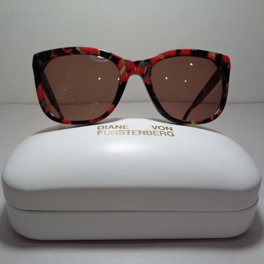 Diane von Furstenberg LEIGHA DVF678S Red Tortoise New Women's Sunglasses